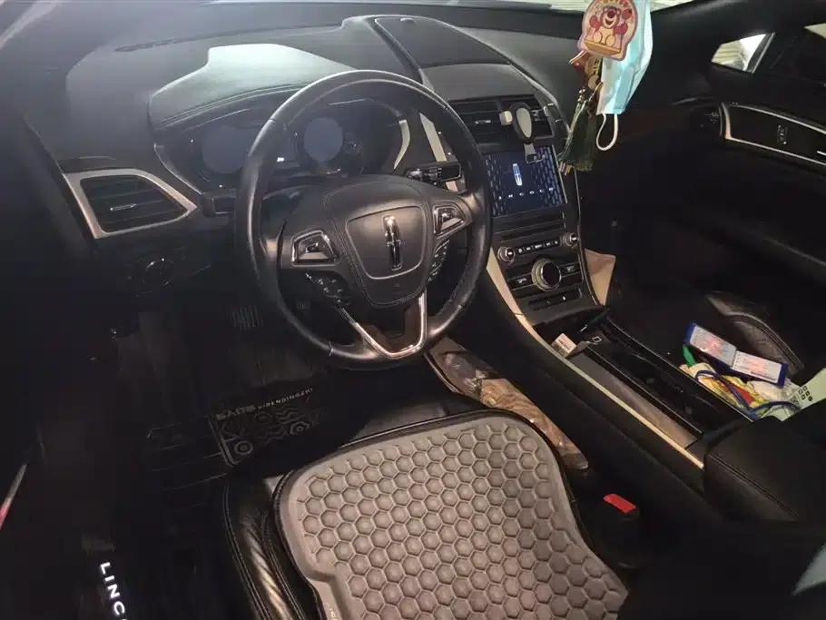 Lincoln MKZ 2017 2.0T Premium Edition — миниатюра 13