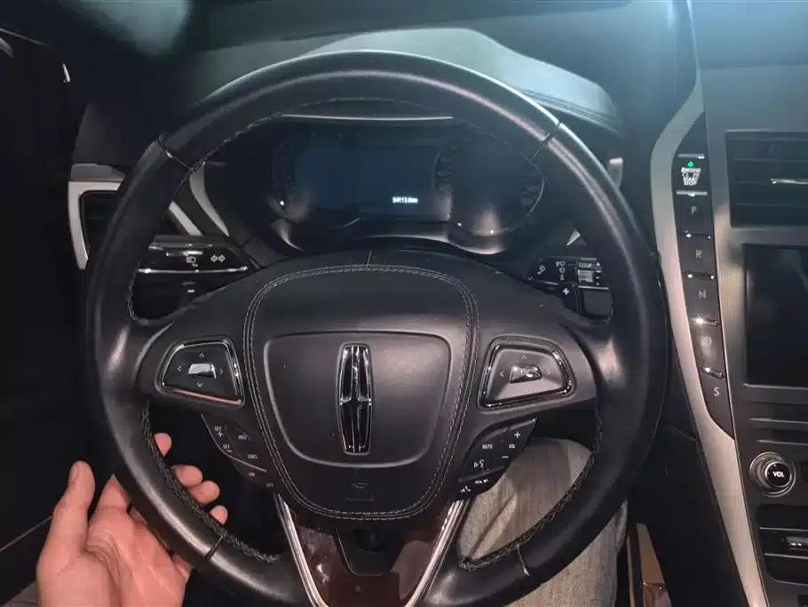 Lincoln MKZ 2017 2.0T Premium Edition — миниатюра 15