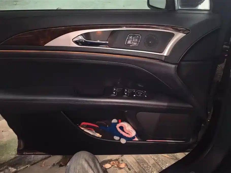 Lincoln MKZ 2017 2.0T Premium Edition — миниатюра 7