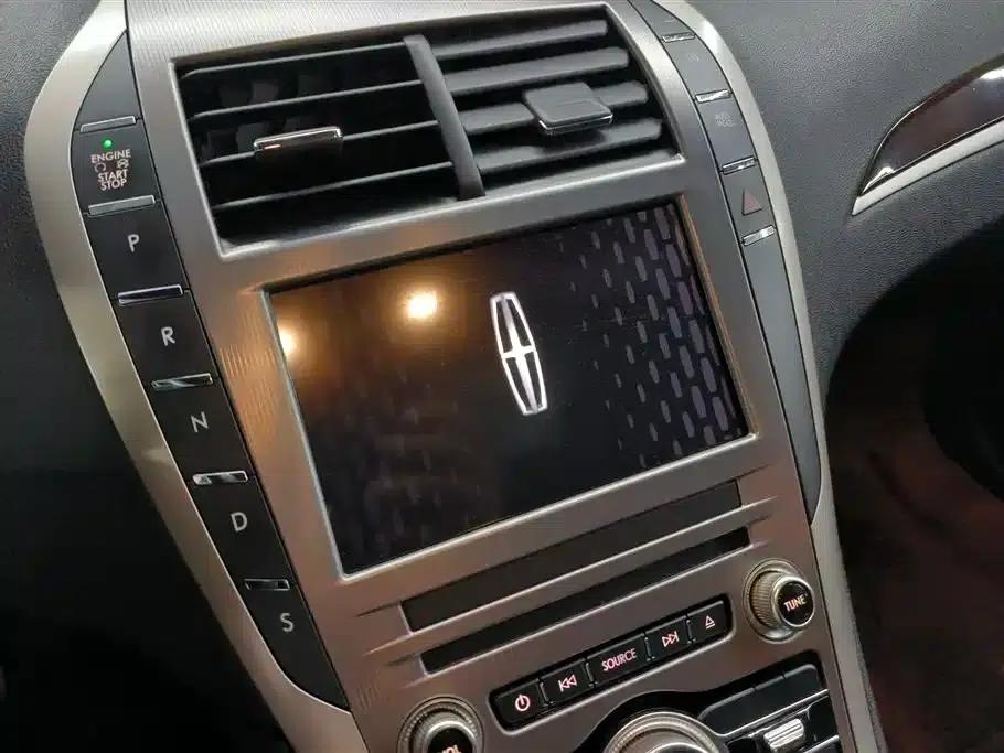 Lincoln MKZ 2017 2.0T Premium Edition — миниатюра 13