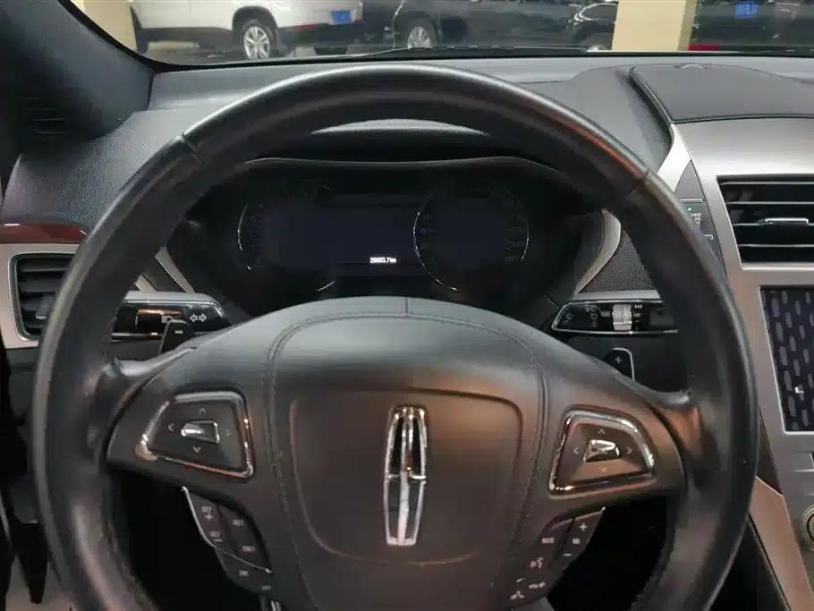 Lincoln MKZ 2017 2.0T Premium Edition — миниатюра 14