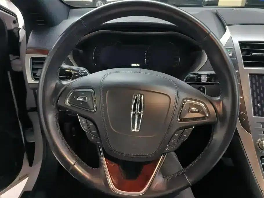 Lincoln MKZ 2017 2.0T Premium Edition — миниатюра 15