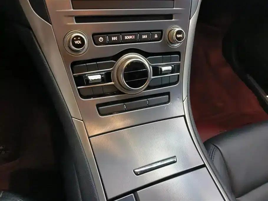 Lincoln MKZ 2017 2.0T Premium Edition — миниатюра 16