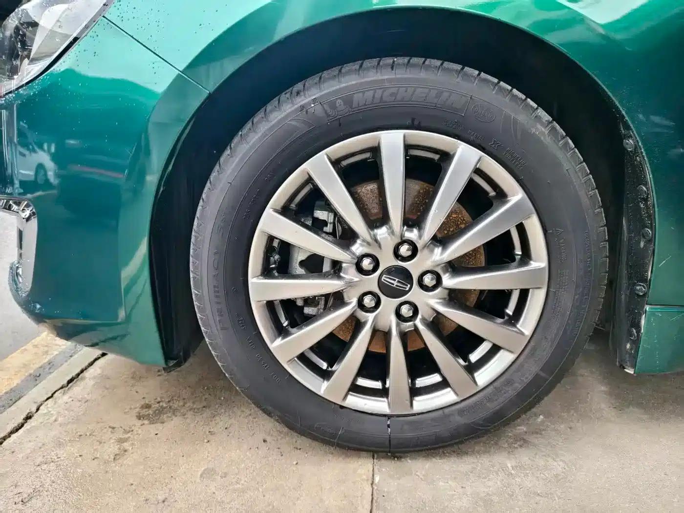 Lincoln MKZ 2019 2.0T Premium Edition (National V Emission Standard) — миниатюра 4