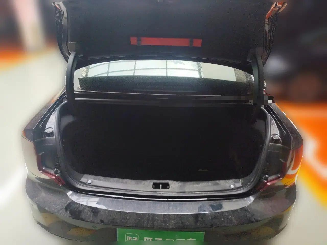 Volvo S90 2017 T4 Zhiyuan Edition — миниатюра 20
