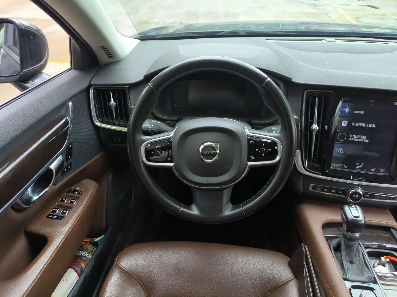 Volvo S90 2018 T5 Zhiyuan Edition — миниатюра 11