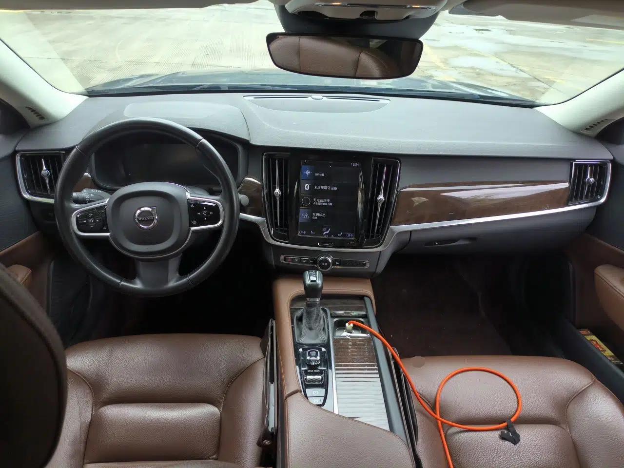 Volvo S90 2018 T5 Zhiyuan Edition — миниатюра 10