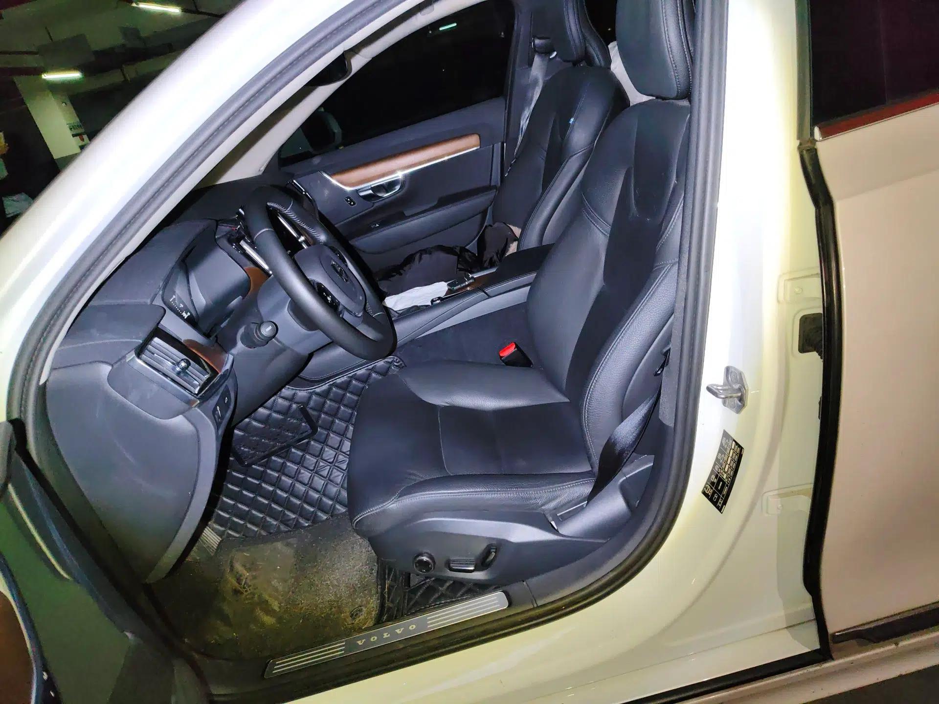 Volvo S90 2019 T5 Zhiyi Edition — миниатюра 14