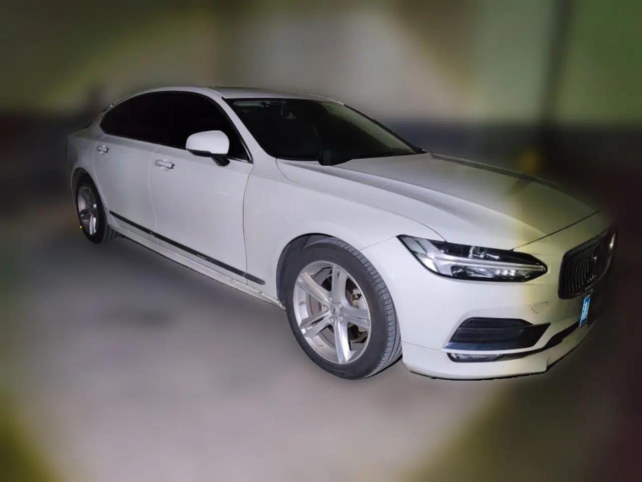 Volvo S90 2019 T5 Zhiyi Edition — миниатюра 3