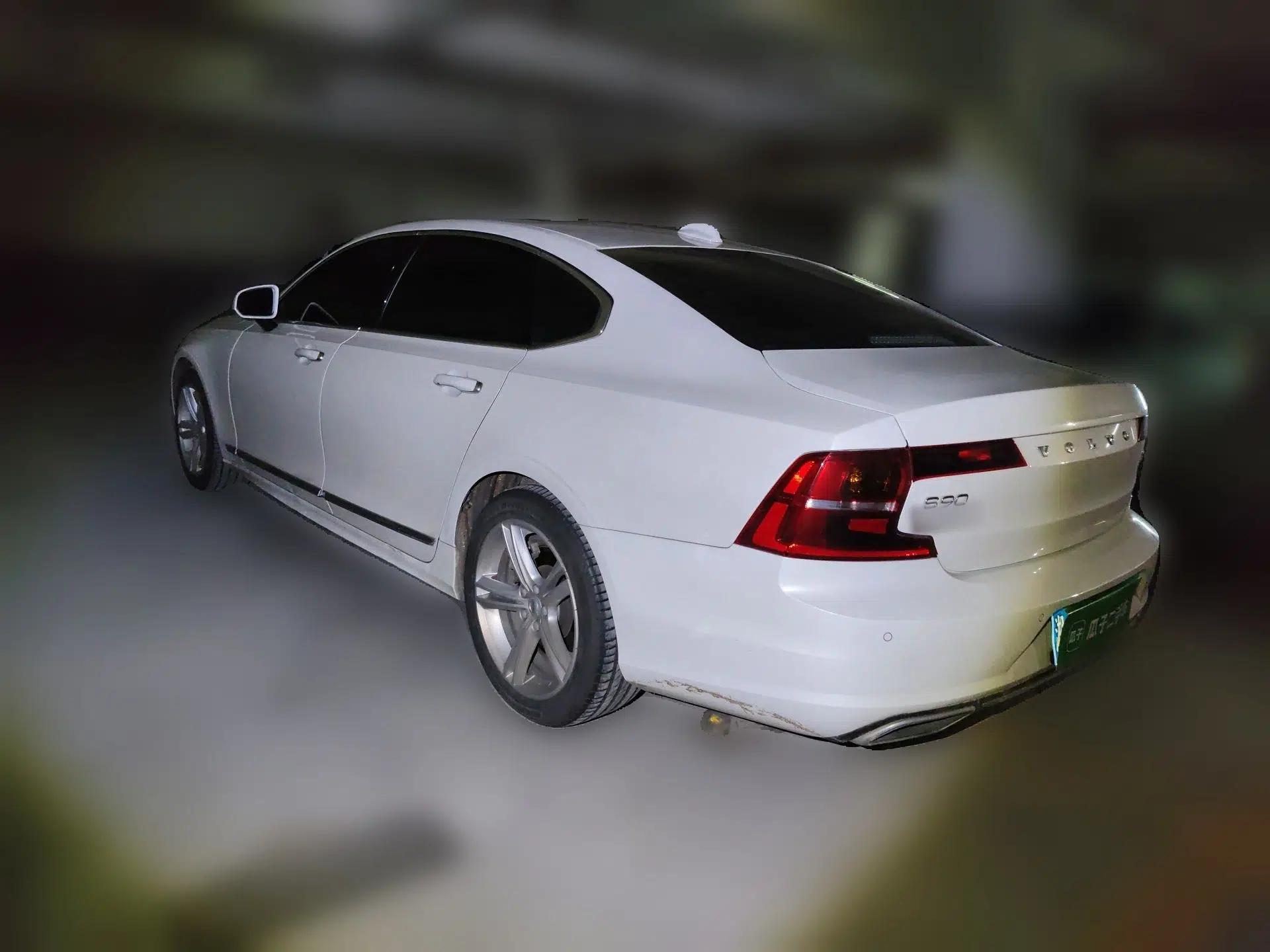 Volvo S90 2019 T5 Zhiyi Edition — миниатюра 4