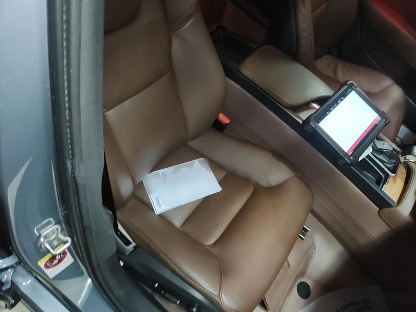 Volvo S90 2020 Facelifted T5 Zhiyi Luxury Edition — миниатюра 23