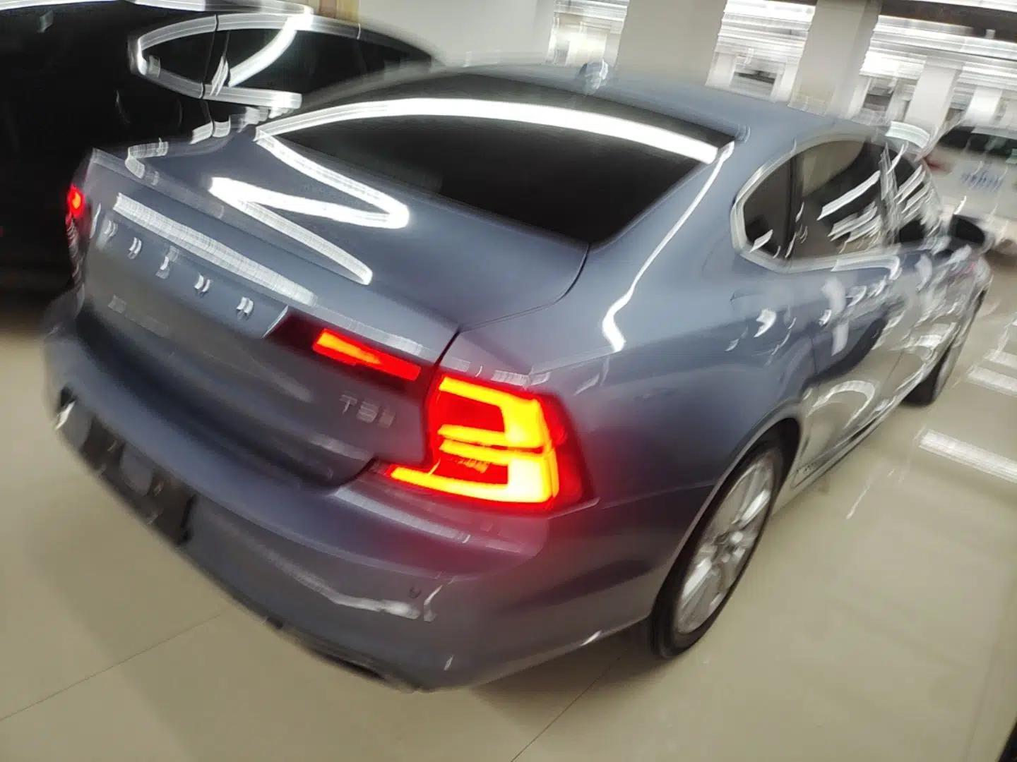 Volvo S90 2020 Facelifted T5 Zhiyi Luxury Edition — миниатюра 6