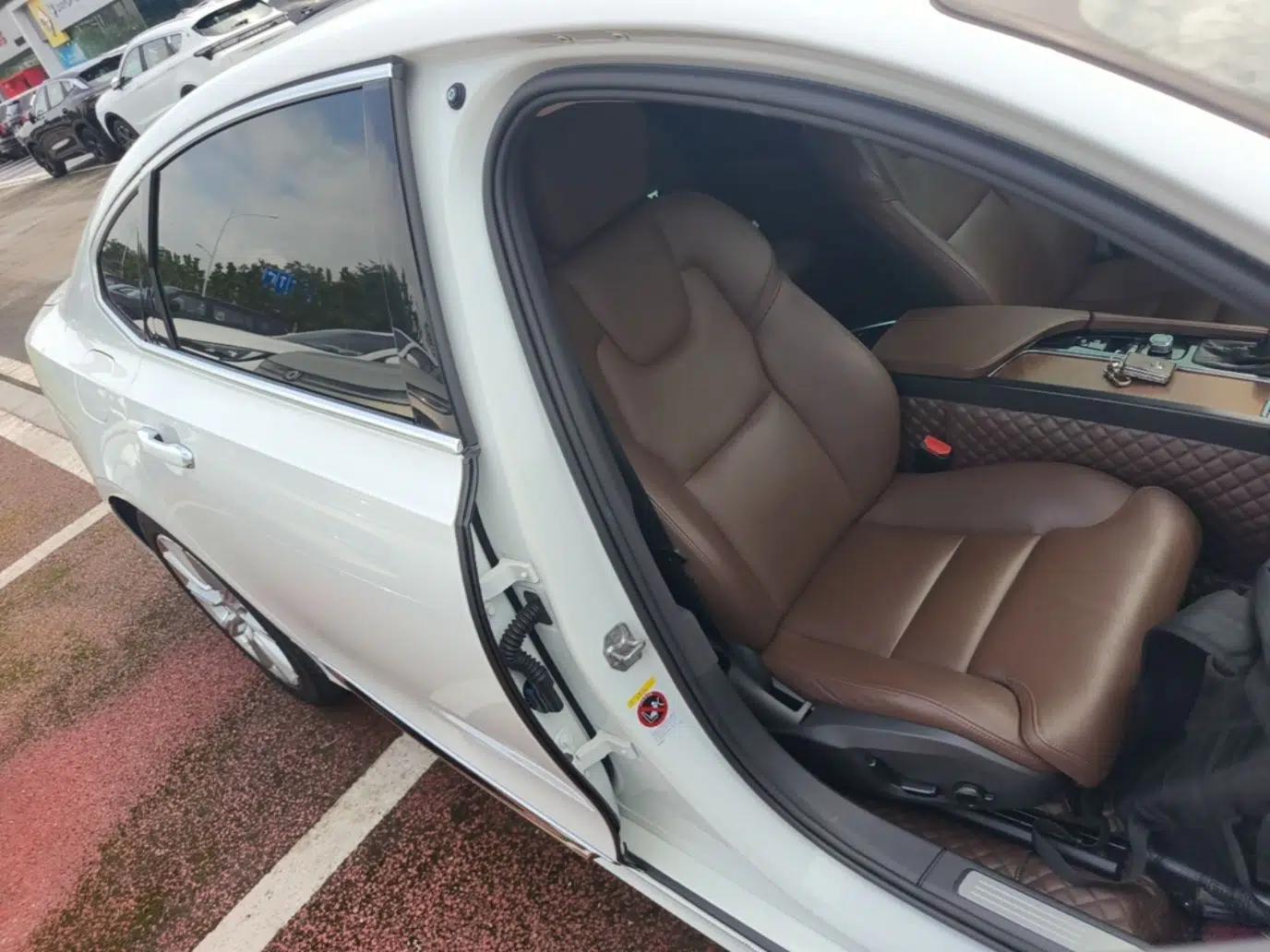 Volvo S90 2020 T5 Zhiyuan Luxury Edition — миниатюра 23