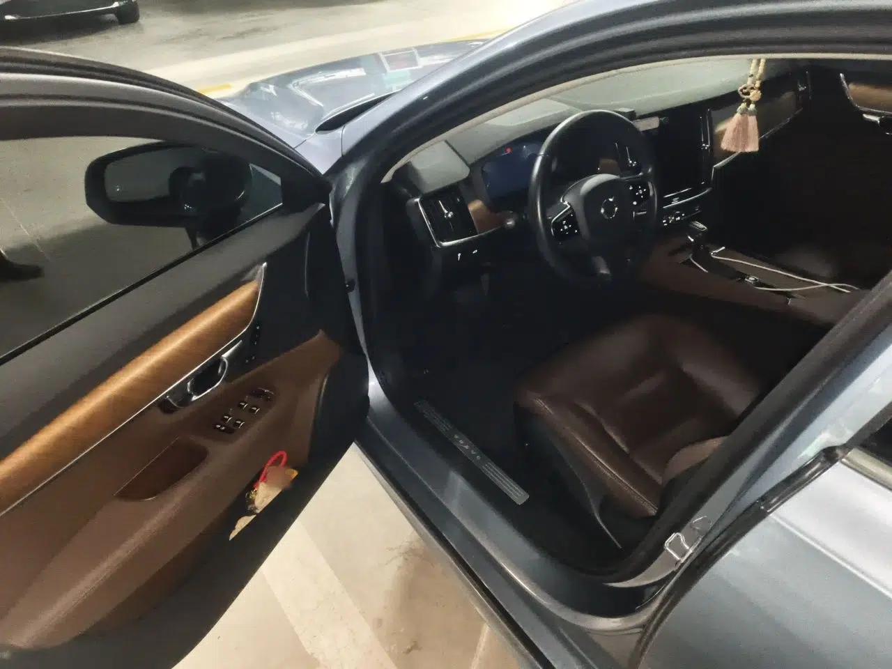 Volvo S90 2020 T5 Zhiyi Luxury Edition — миниатюра 17