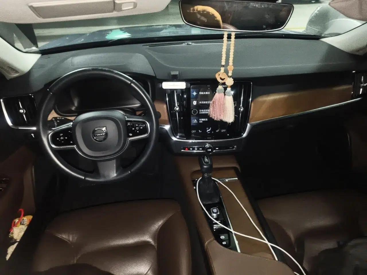 Volvo S90 2020 T5 Zhiyi Luxury Edition — миниатюра 10
