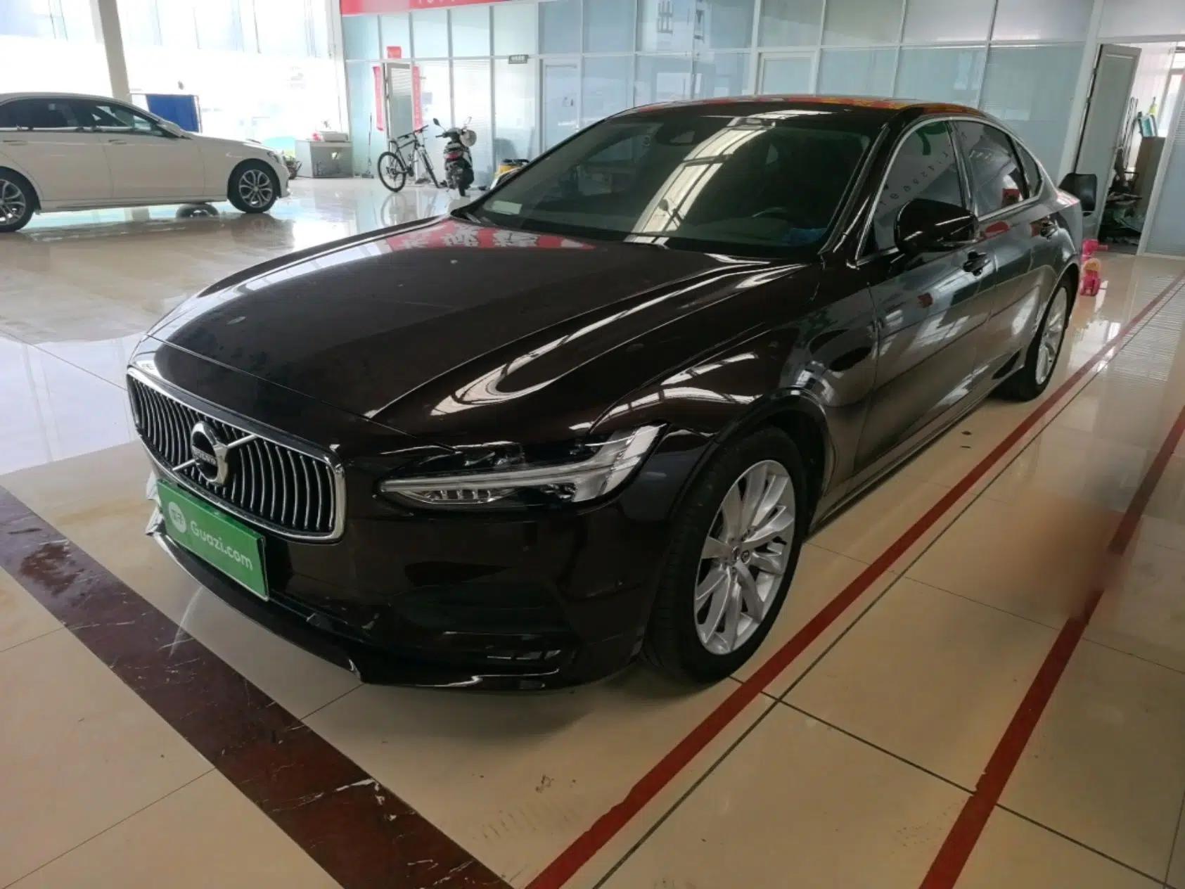 Volvo S90 2017 T5 Zhiyuan Edition — миниатюра 1