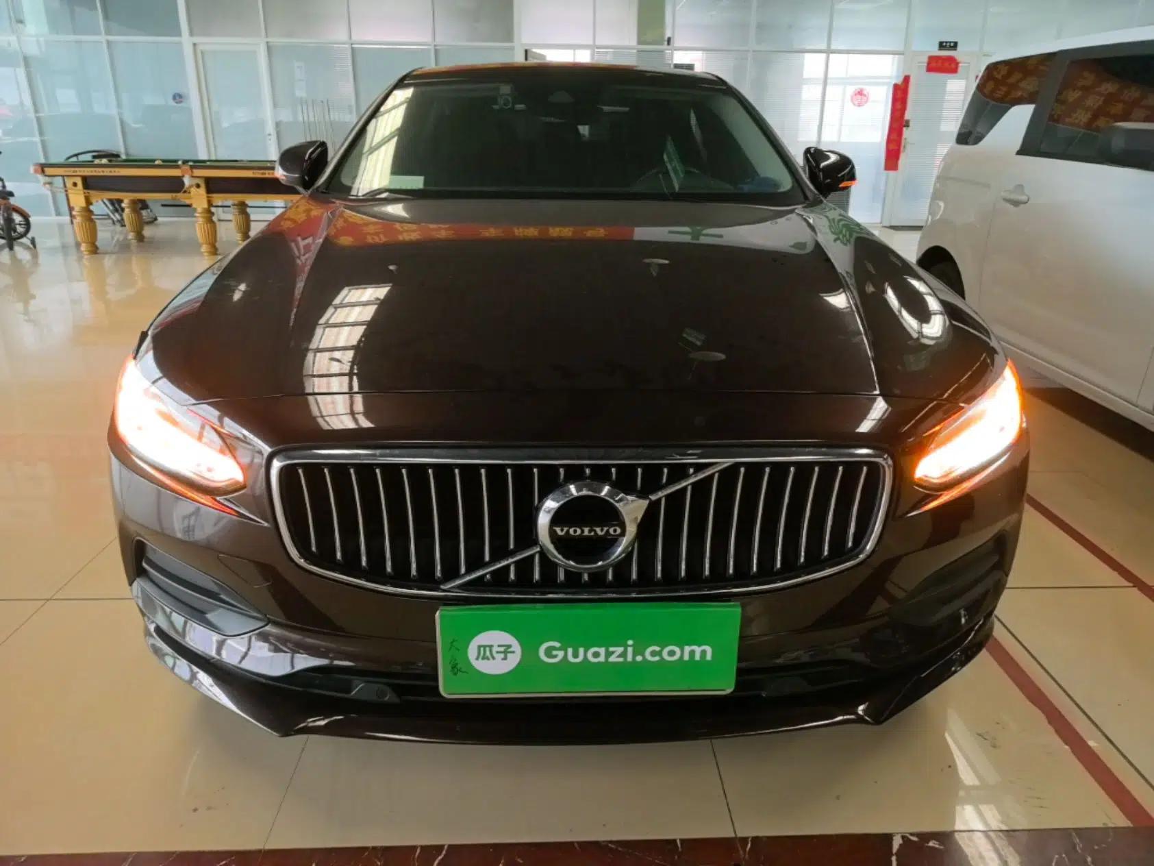 Volvo S90 2017 T5 Zhiyuan Edition — миниатюра 2