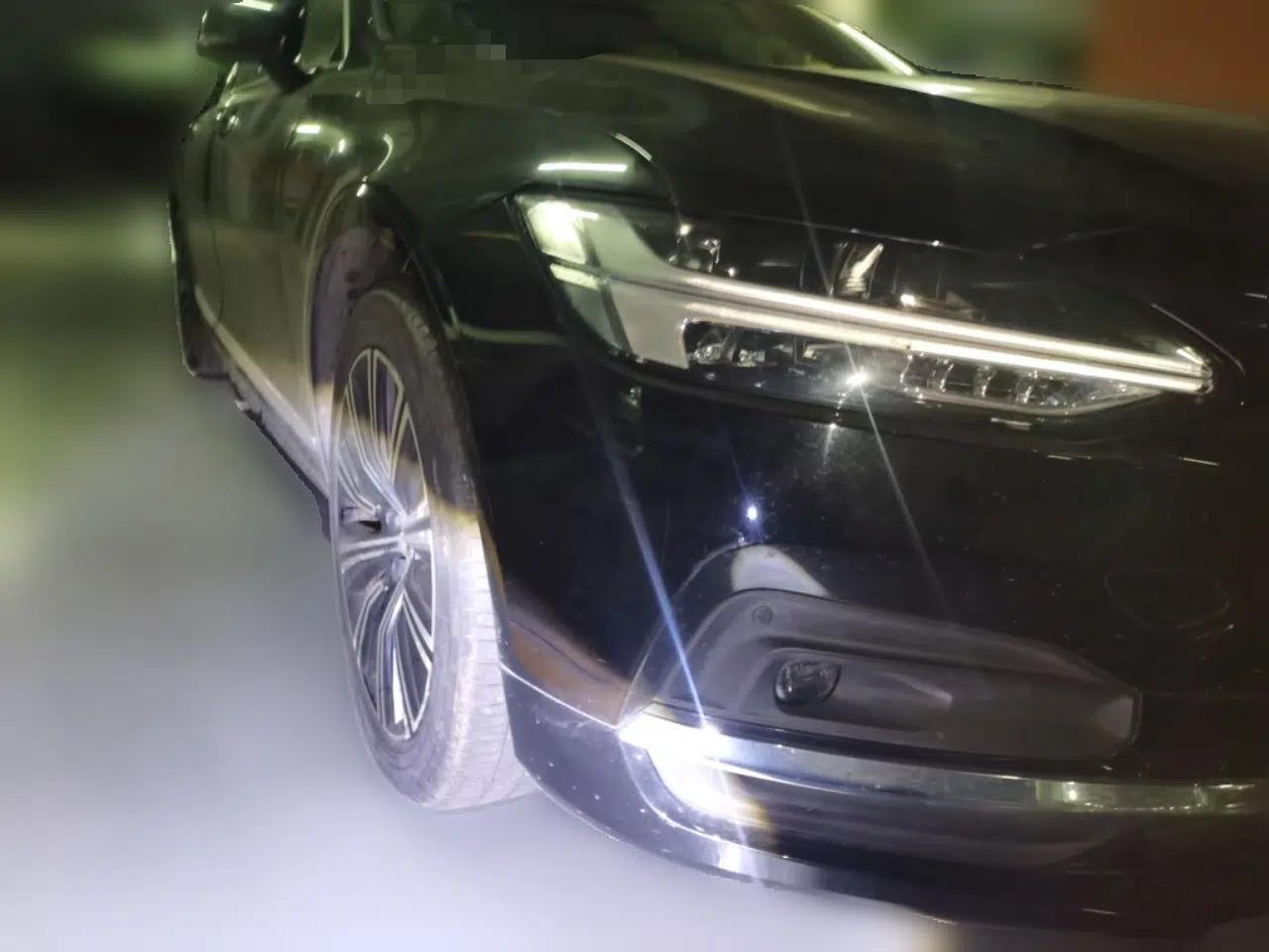 Volvo S90 2021 B5 Zhiyi Luxury Edition — миниатюра 3