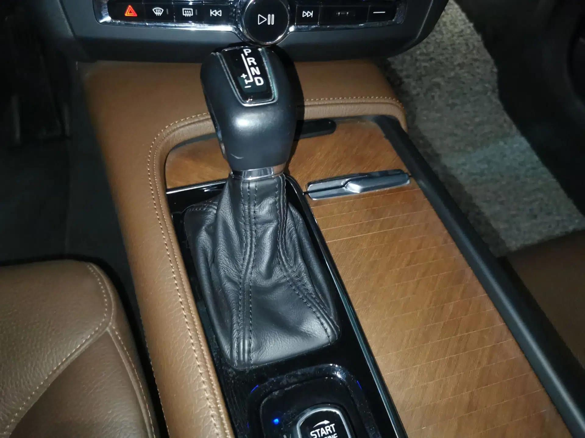 Volvo S90 2018 T5 Zhiyuan Edition — миниатюра 15