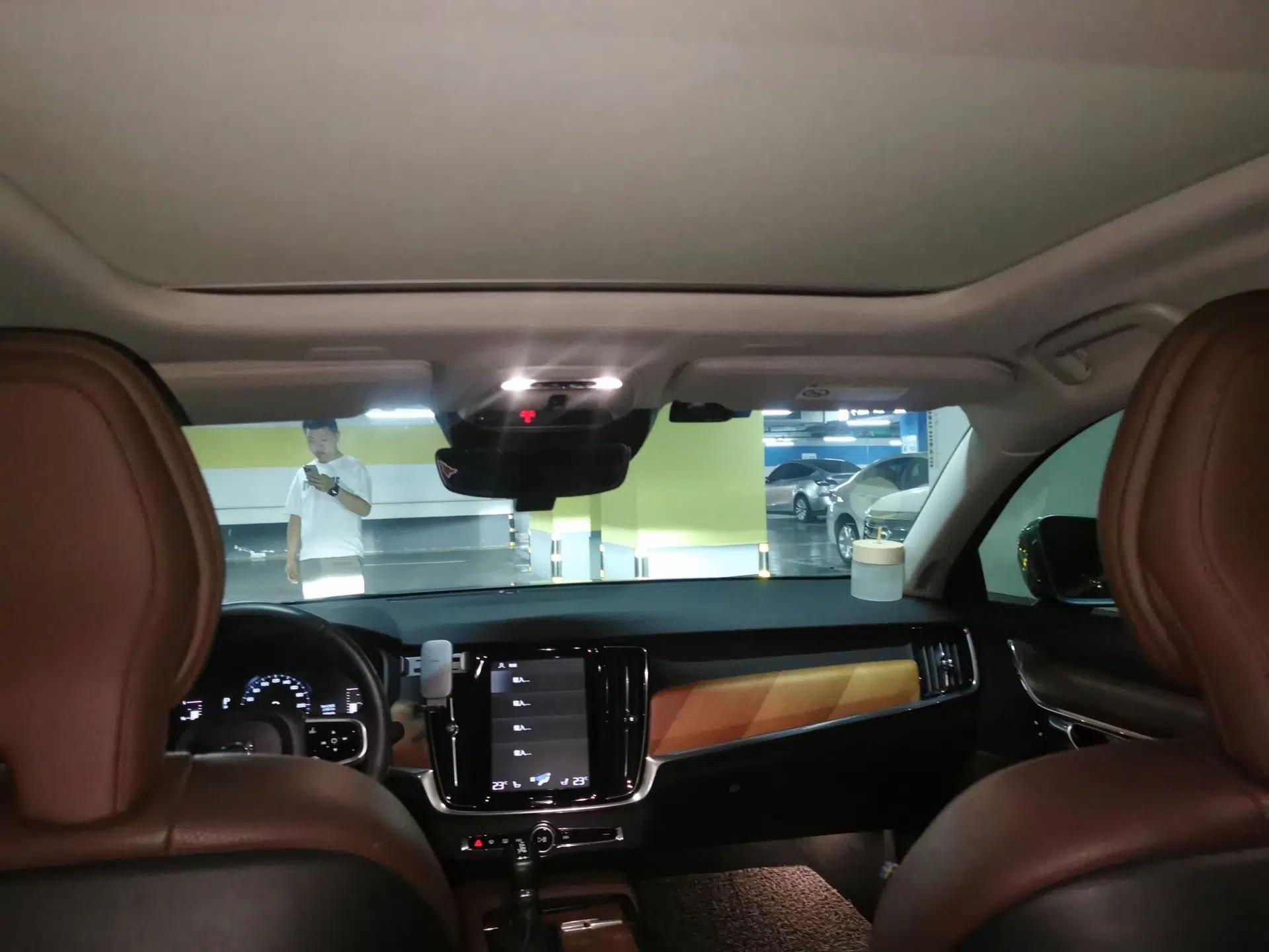 Volvo S90 2018 T5 Zhiyuan Edition — миниатюра 19