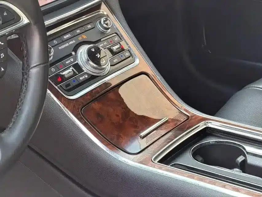 Lincoln Continental 2019 2.0T Two-Wheel Drive Premium Edition (China V Emission Standard) — миниатюра 11