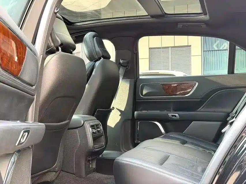 Lincoln Continental 2019 2.0T Two-Wheel Drive Premium Edition (China V Emission Standard) — миниатюра 4