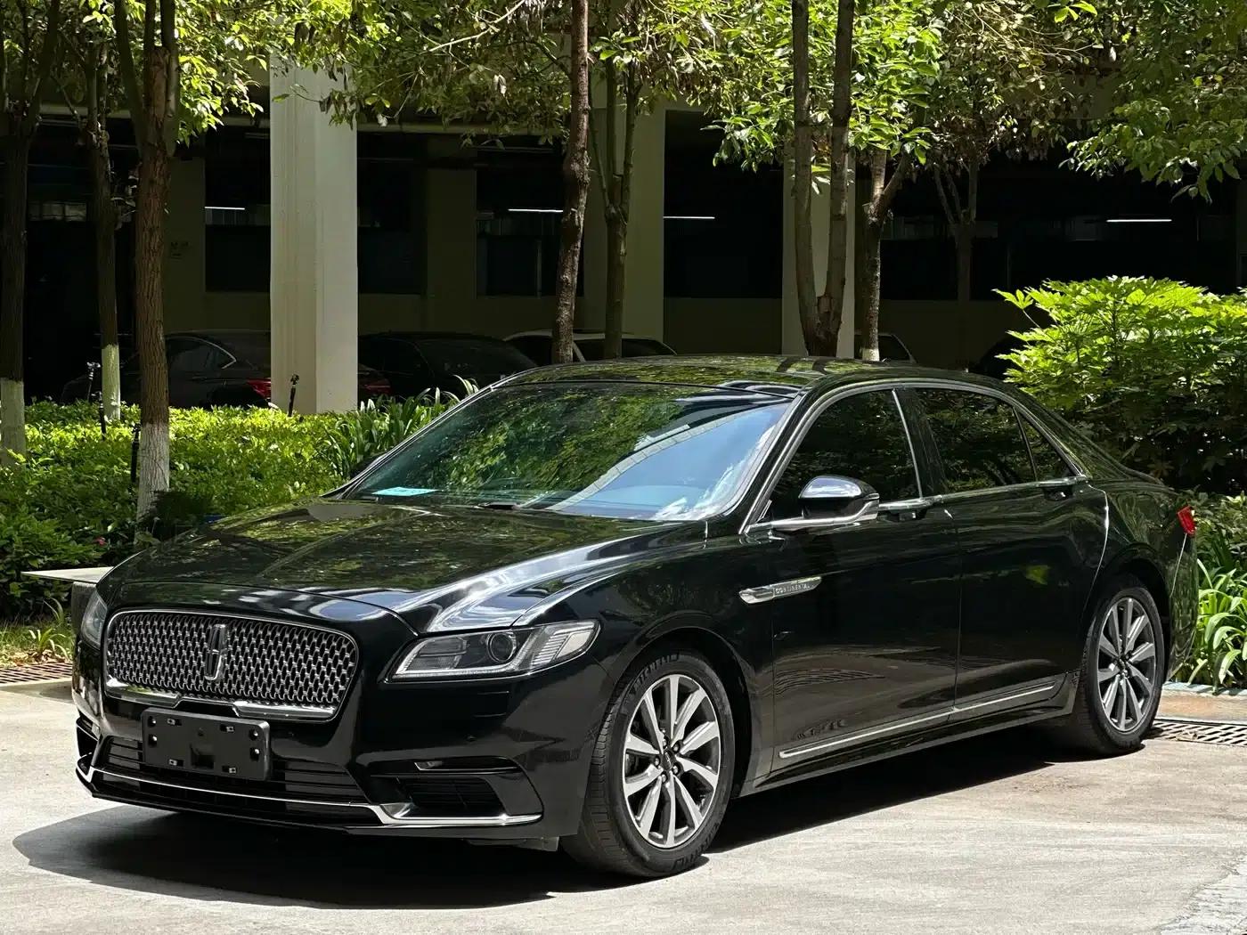Lincoln Continental 2017 2.0T Two-Wheel Drive Premium Edition — миниатюра 3