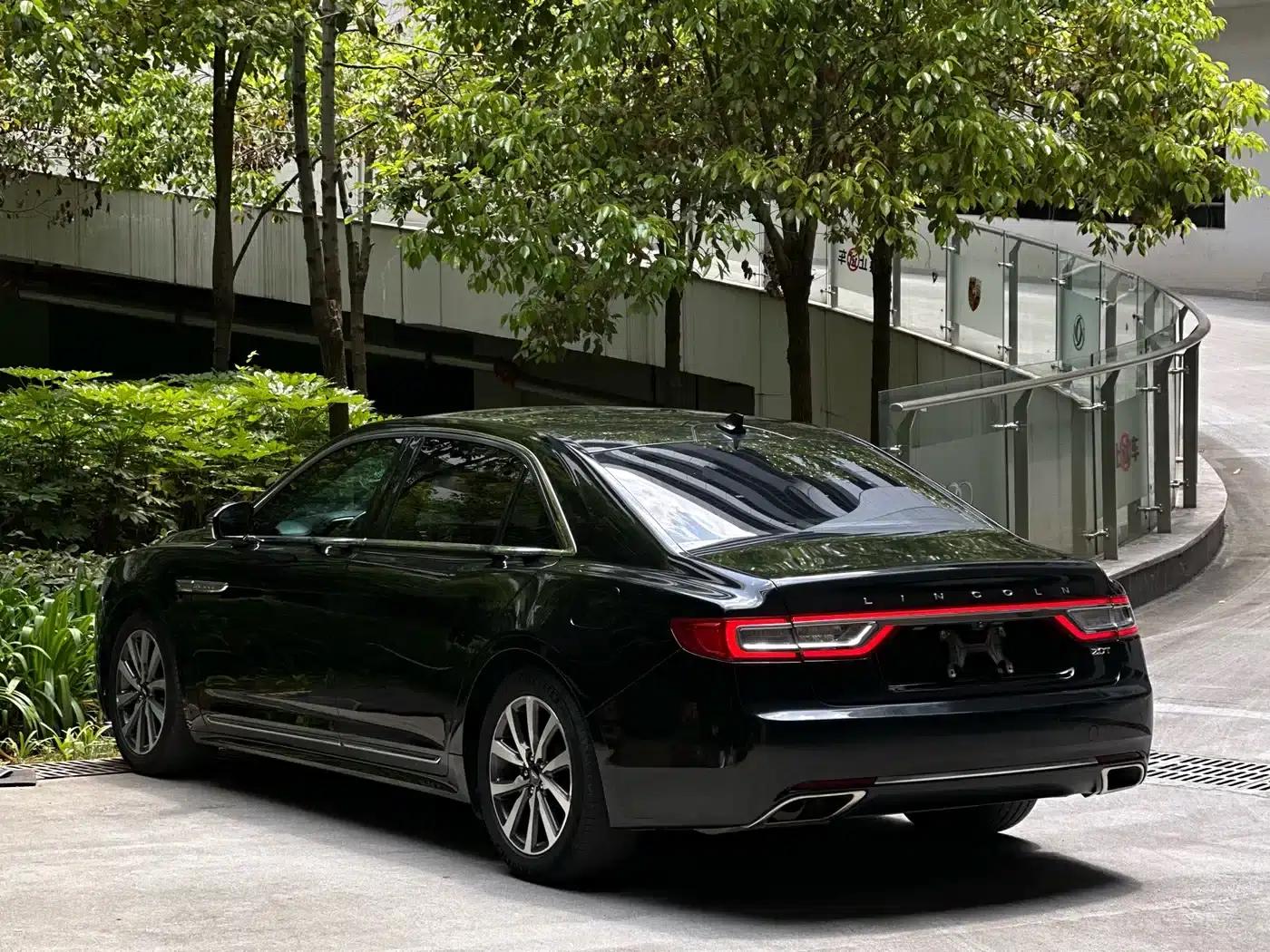 Lincoln Continental 2017 2.0T Two-Wheel Drive Premium Edition — миниатюра 5