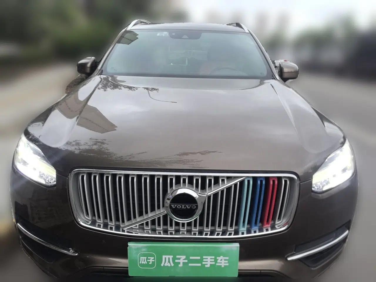 Volvo XC90 2018 T6 Zhiyi Edition 7-Seater — миниатюра 2