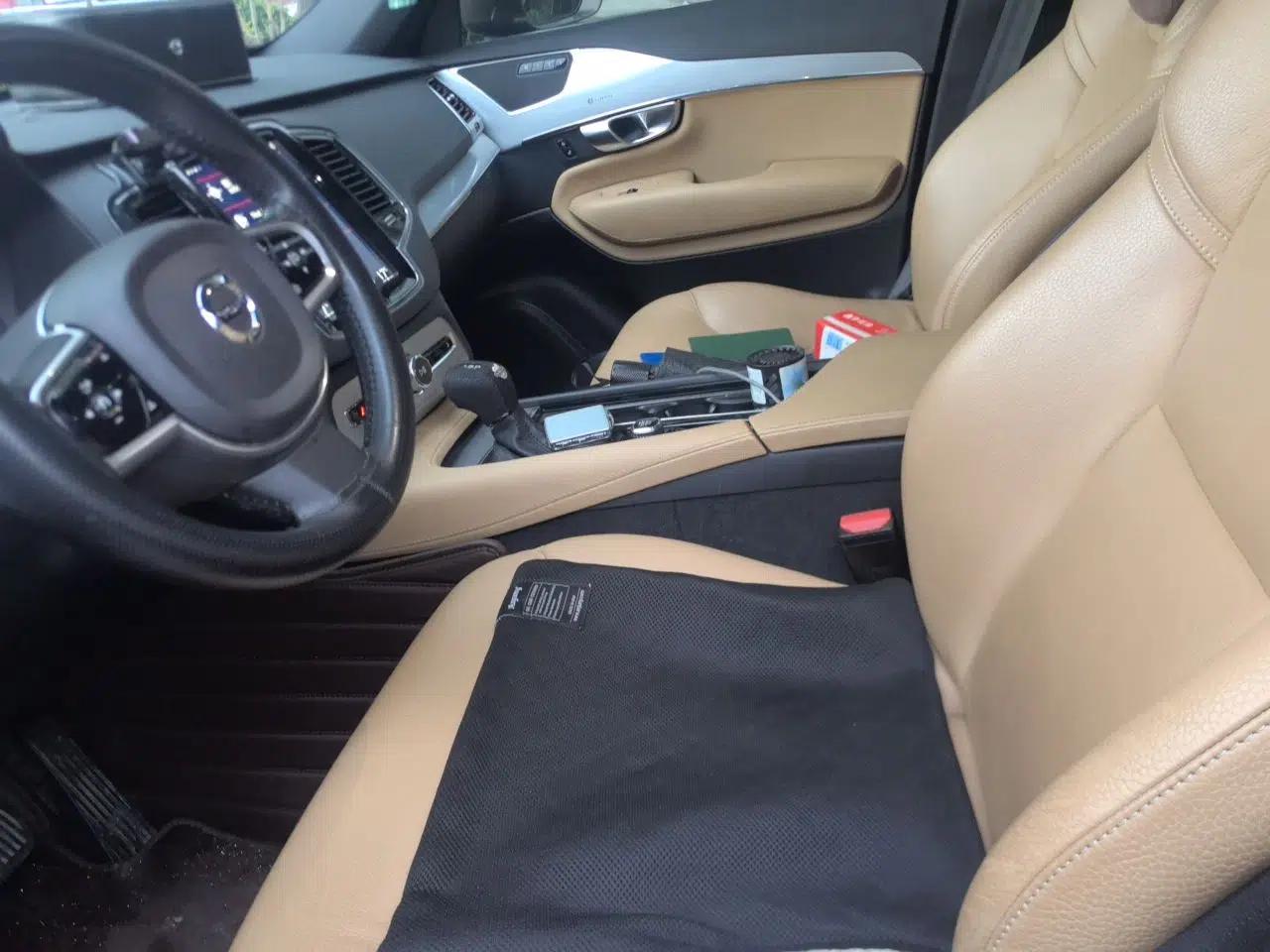 Volvo XC90 2018 T6 Zhiyi Edition 7-Seater — миниатюра 16