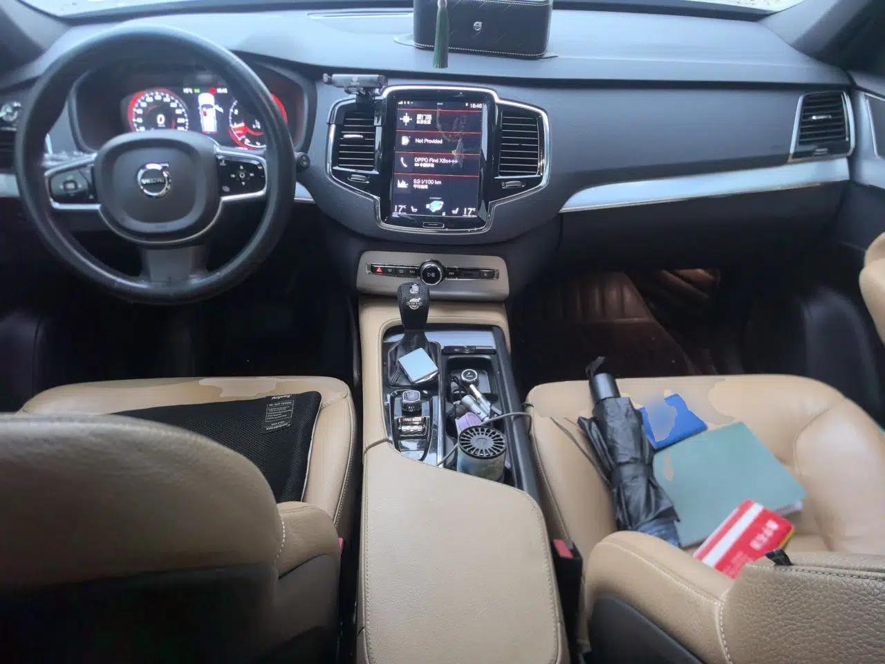 Volvo XC90 2018 T6 Zhiyi Edition 7-Seater — миниатюра 10