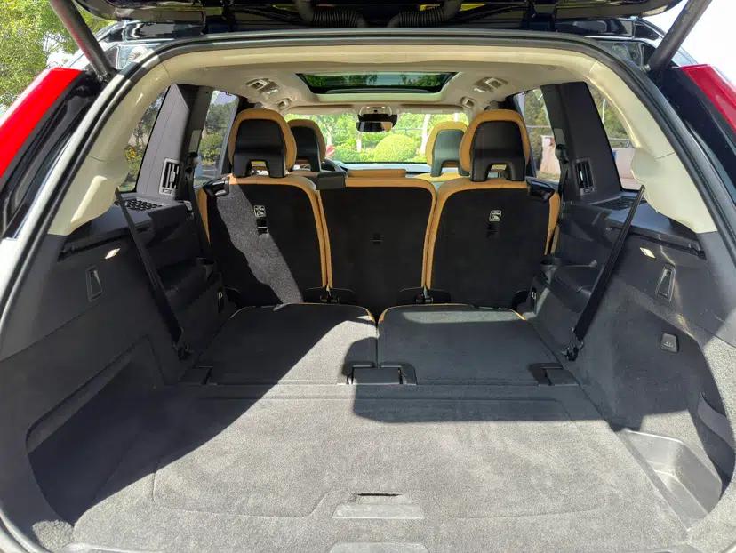 Volvo XC90 2015 T6 Zhiya Edition 7-seater — миниатюра 24