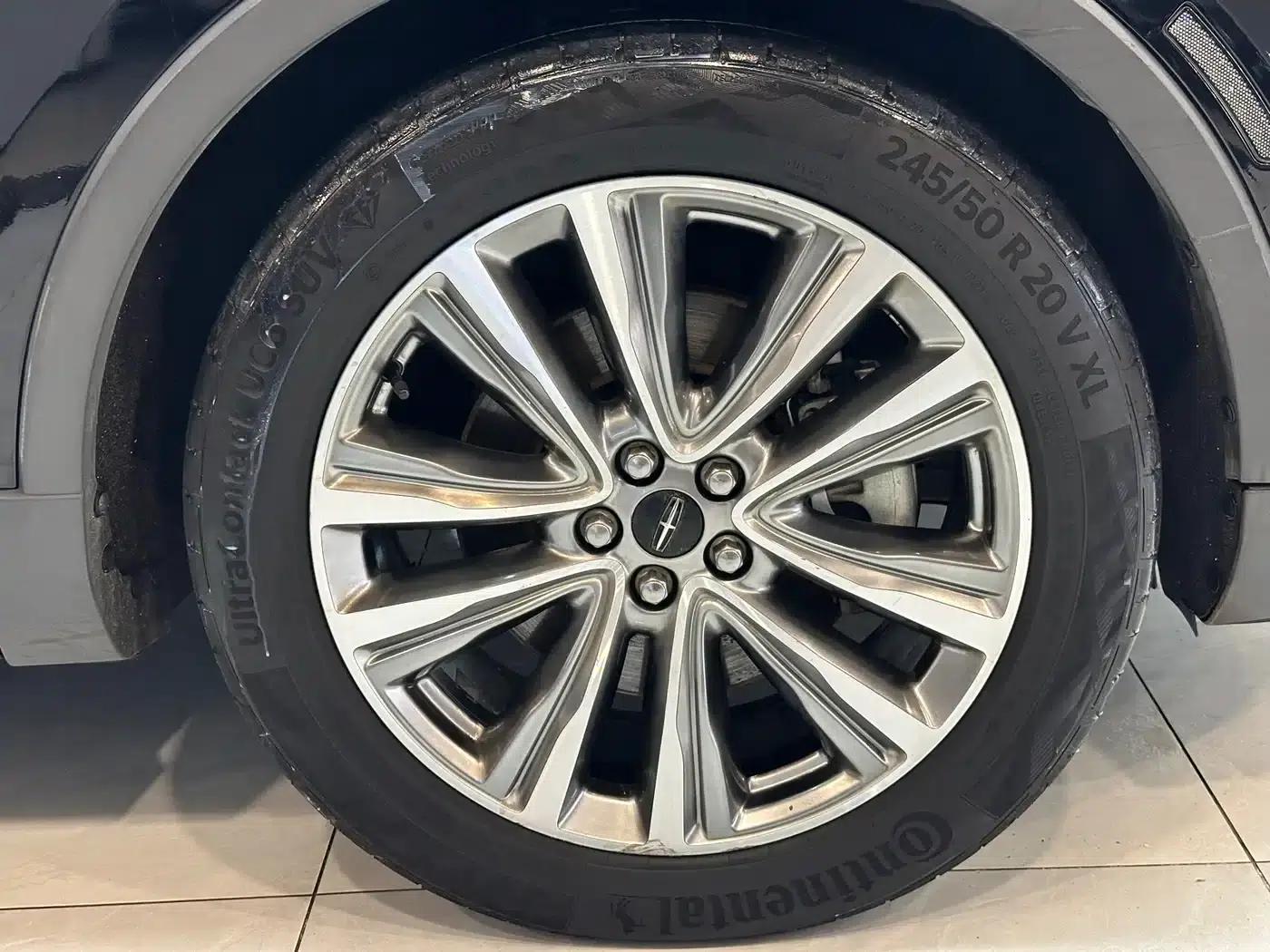 Lincoln MKX 2015 2.7T AWD Premium Edition — миниатюра 22