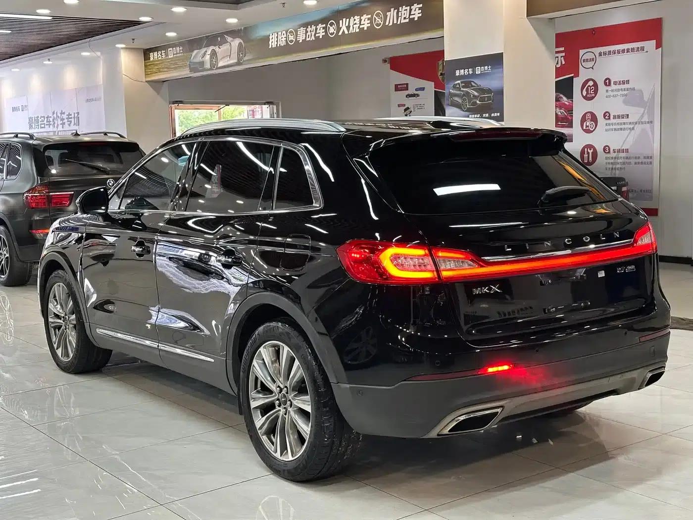 Lincoln MKX 2015 2.7T AWD Premium Edition — миниатюра 5