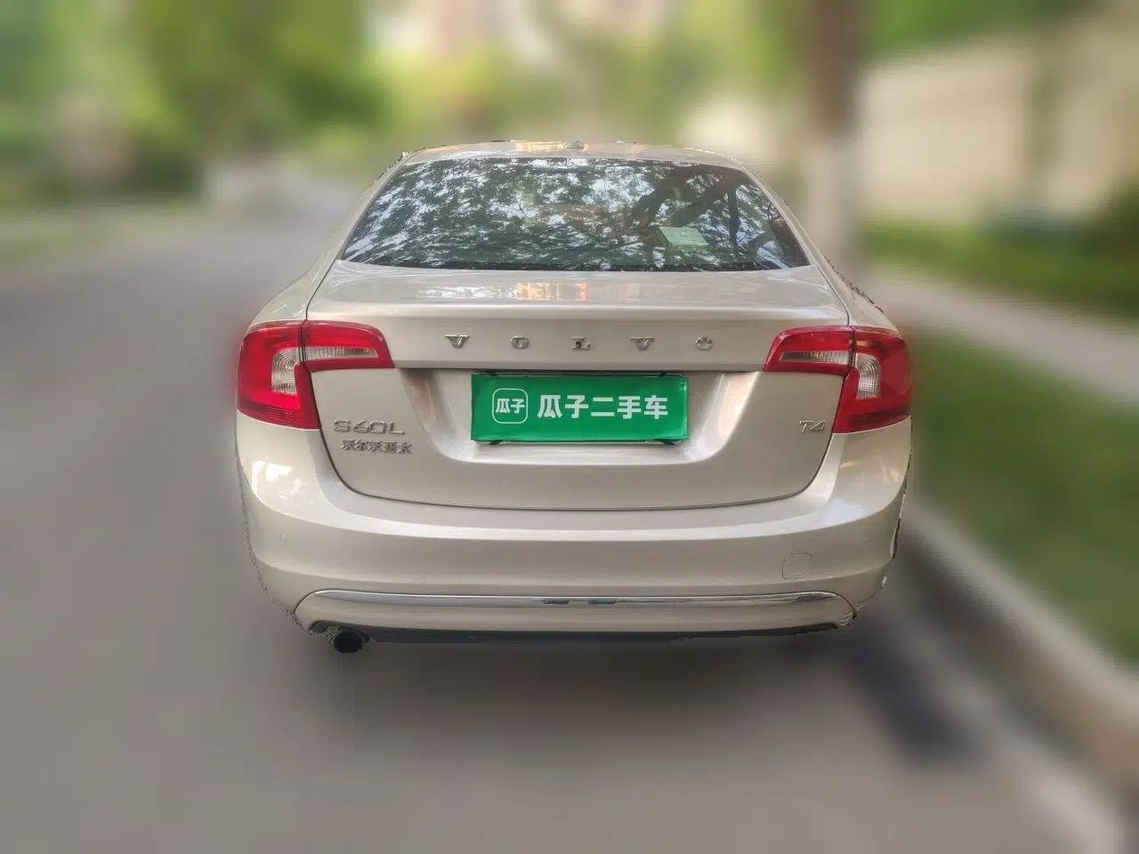 Volvo S60 2016 S60L T4 Zhiyuan Edition — миниатюра 5