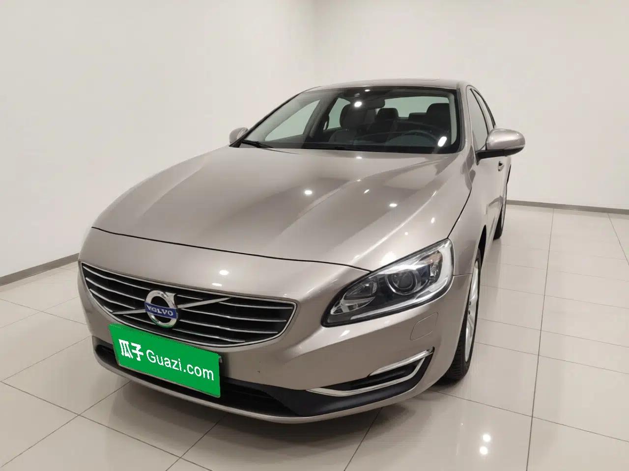 Volvo S60 2015 S60L T5 Intelligent Drive Edition — миниатюра 1