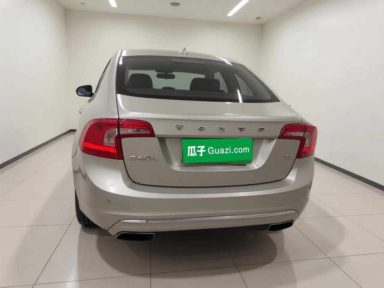 Volvo S60 2015 S60L T5 Intelligent Drive Edition — миниатюра 5