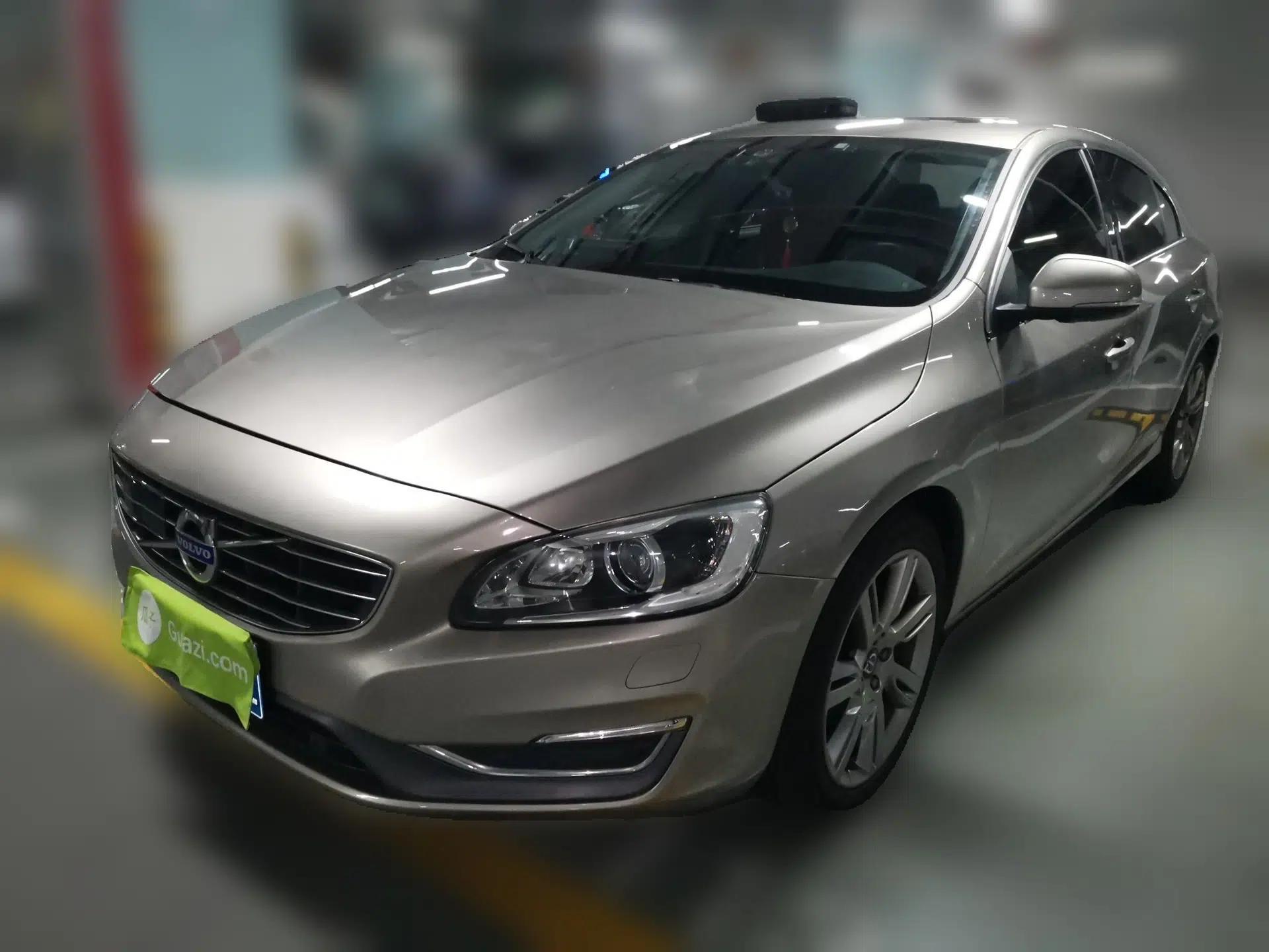 Volvo S60 2015 S60L T5 Zhiyue Edition — миниатюра 1