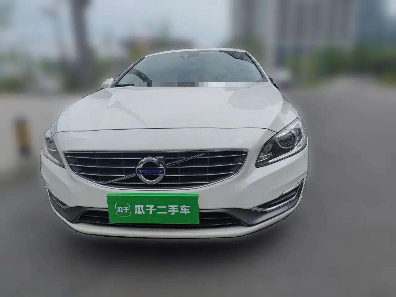 Volvo S60 2018 S60L T3 Smart Upgrade Edition — миниатюра 2
