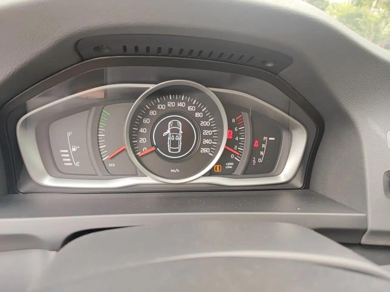 Volvo S60 2018 S60L T3 Smart Upgrade Edition — миниатюра 12