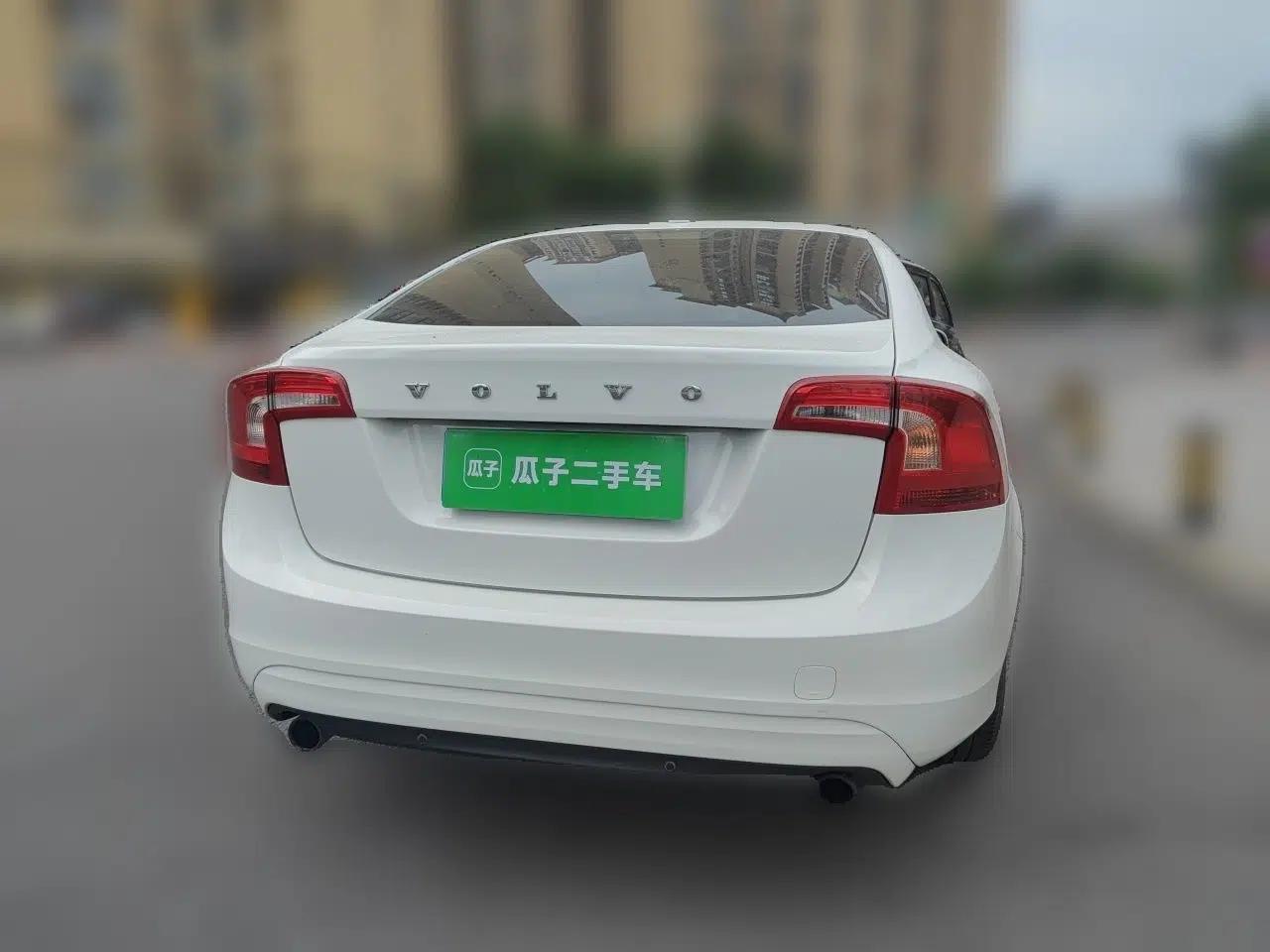 Volvo S60 2018 S60L T3 Smart Upgrade Edition — миниатюра 5
