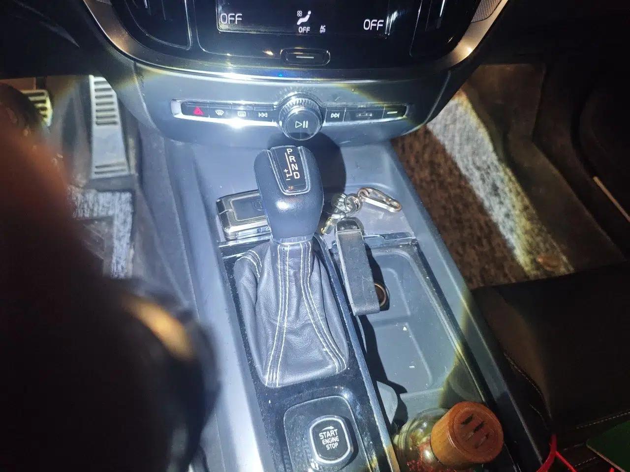 Volvo S60 2021 T4 Zhiyuan Sport Edition — миниатюра 15