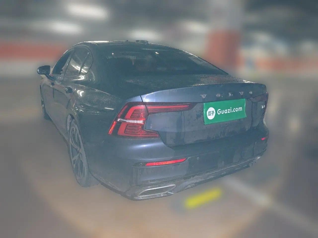 Volvo S60 2021 T4 Zhiyuan Sport Edition — миниатюра 4