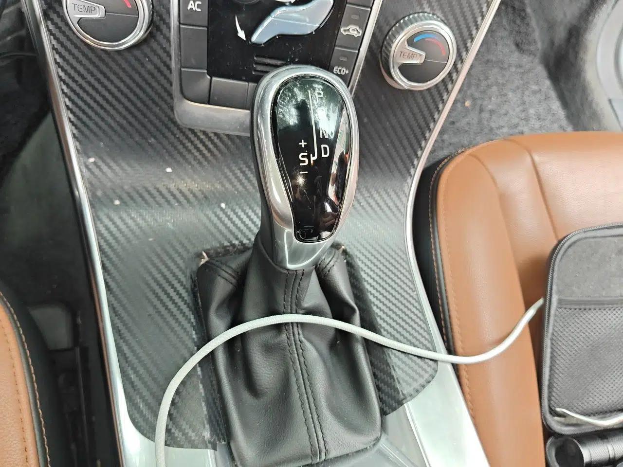 Volvo S60 2018 S60L T3 Smart Upgrade Edition — миниатюра 15