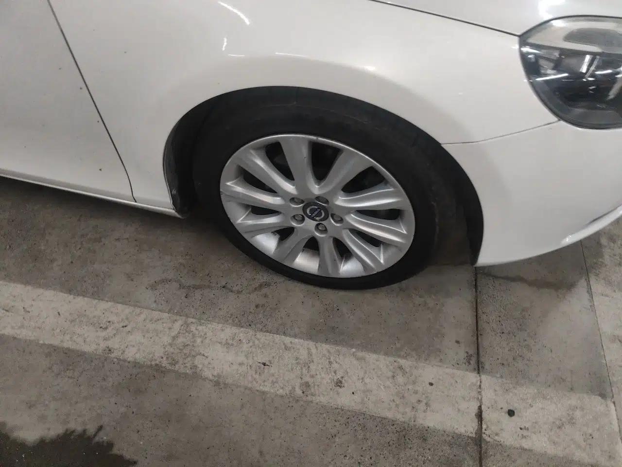 Volvo V40 2015 1.6T Zhiyi Edition — миниатюра 8