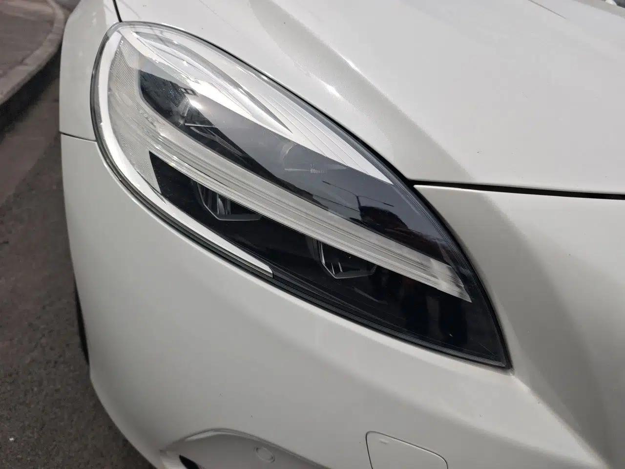 Volvo V40 2017 T3 Zhiya Edition — миниатюра 7
