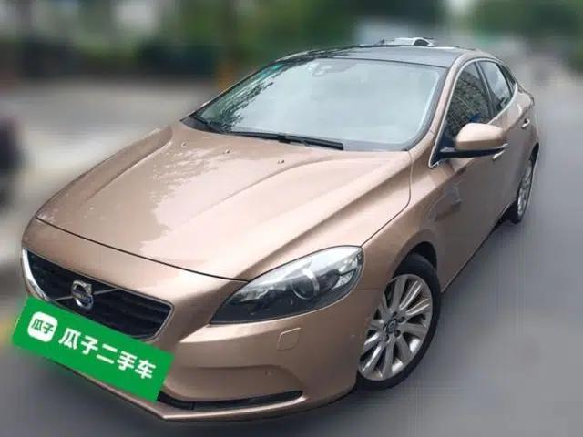 Volvo V40 2013 2.0T Zhiya Edition