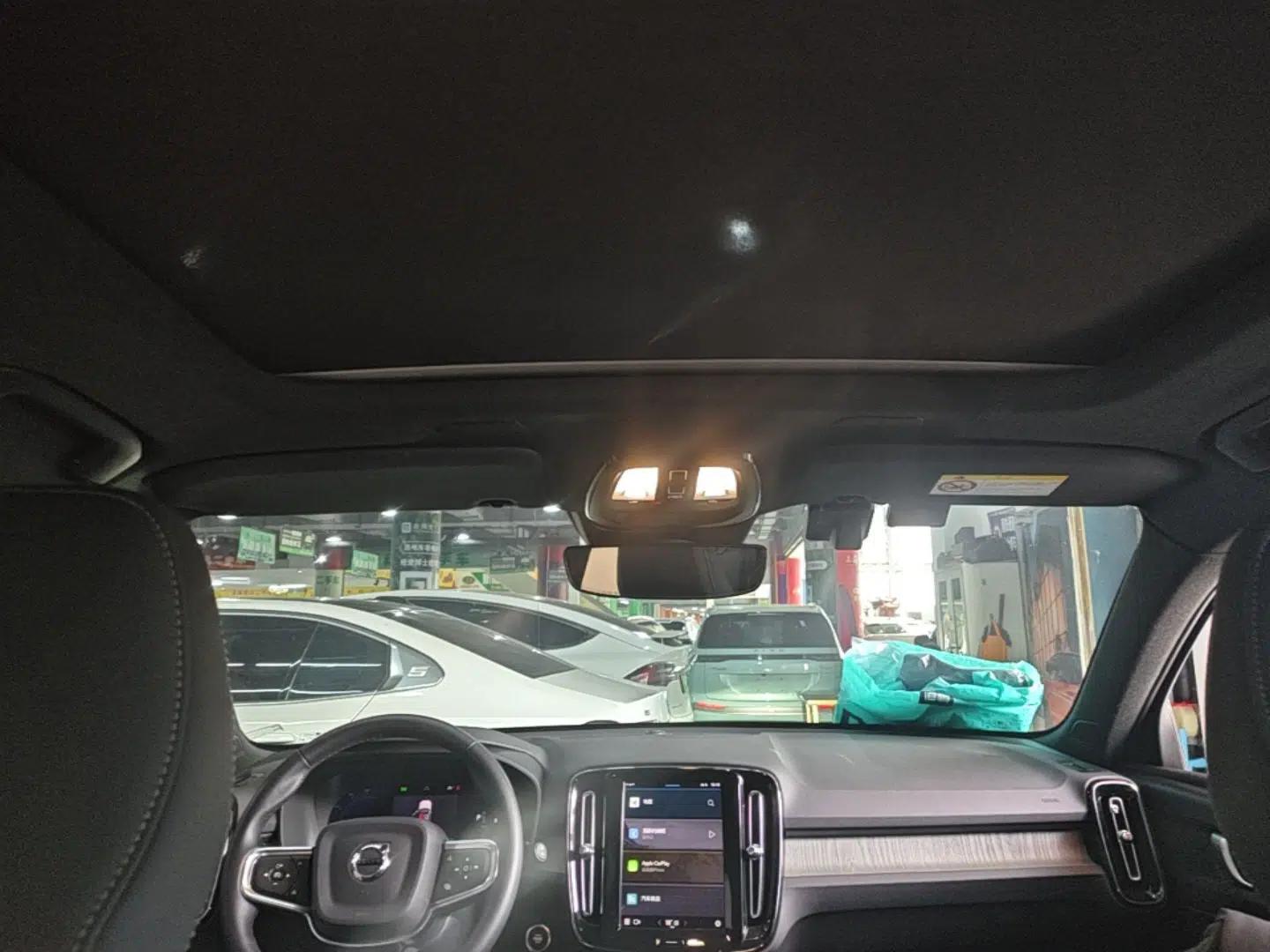 Volvo XC40 2024 B3 Zhiyuan Luxury Edition — миниатюра 21
