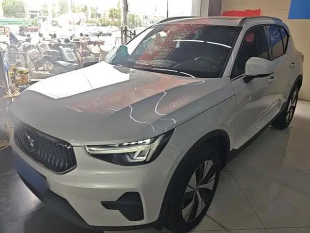 Volvo XC40 2024 B3 Zhiyuan Luxury Edition