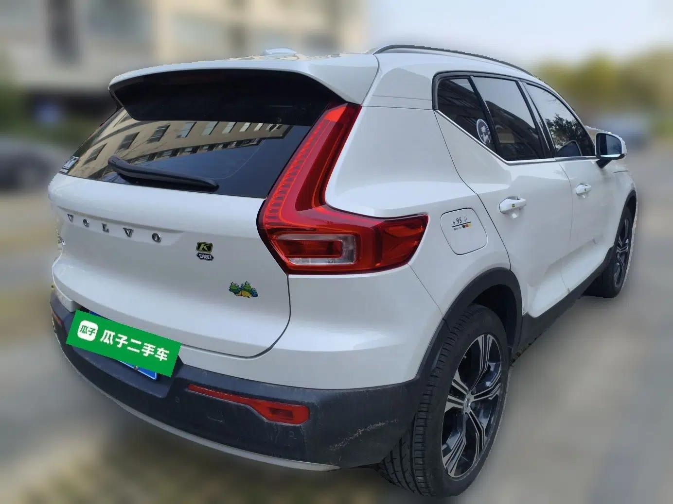Volvo XC40 2021 T4 Four-Wheel Drive Smart Luxury Edition — миниатюра 6